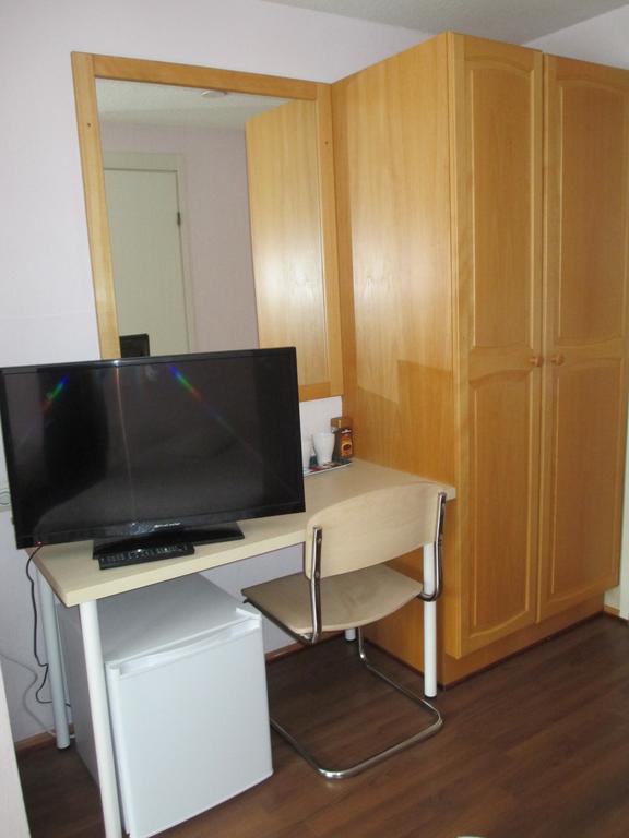Hotel Ackas Toijala Экстерьер фото